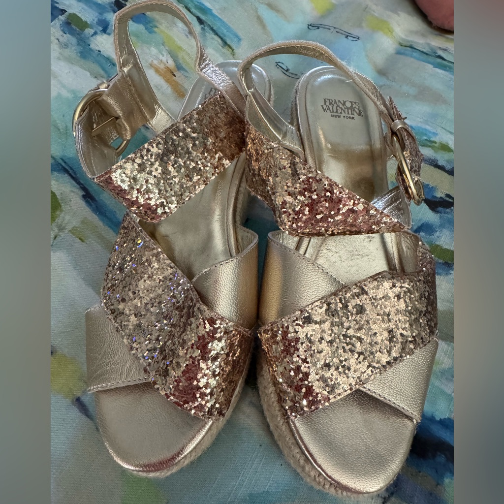 New France Valentine Gold Glitter Wedge Sandals